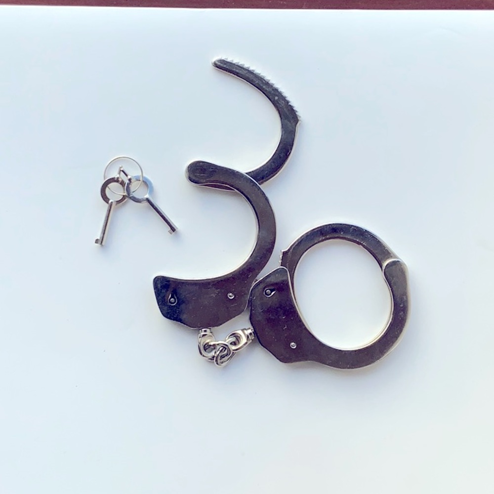 Genuine Quality Handcuffs